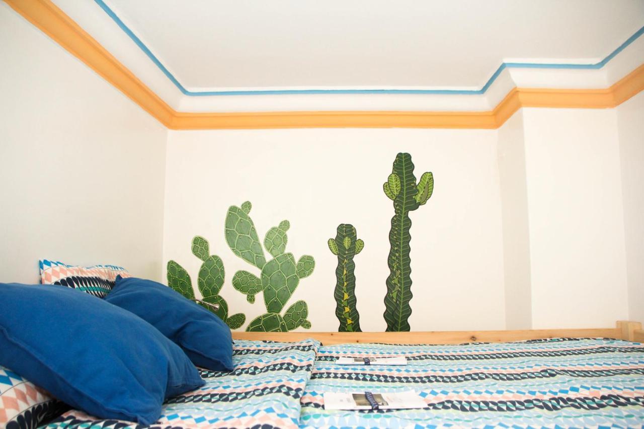 Ifni Surf Hostal Сиди-Ифни Экстерьер фото