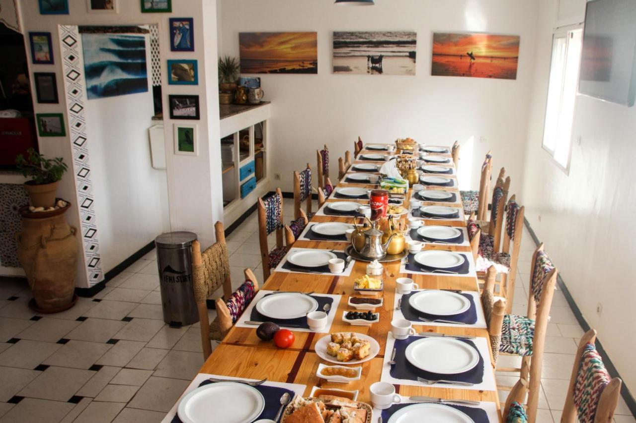 Ifni Surf Hostal Сиди-Ифни Экстерьер фото